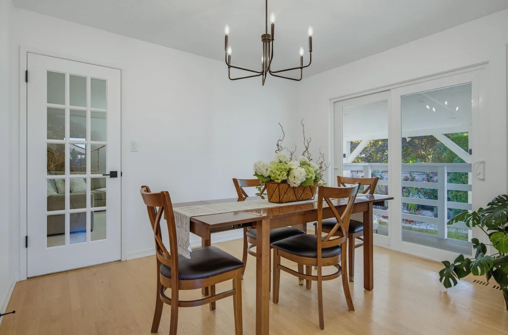 31524 Sunnyside Crescent, Abbotsford, BC - MLS: R3162431 - Photo 6 31524 Sunnyside Crescent, Abbotsford, BC - MLS: R3162431 - Photo 6