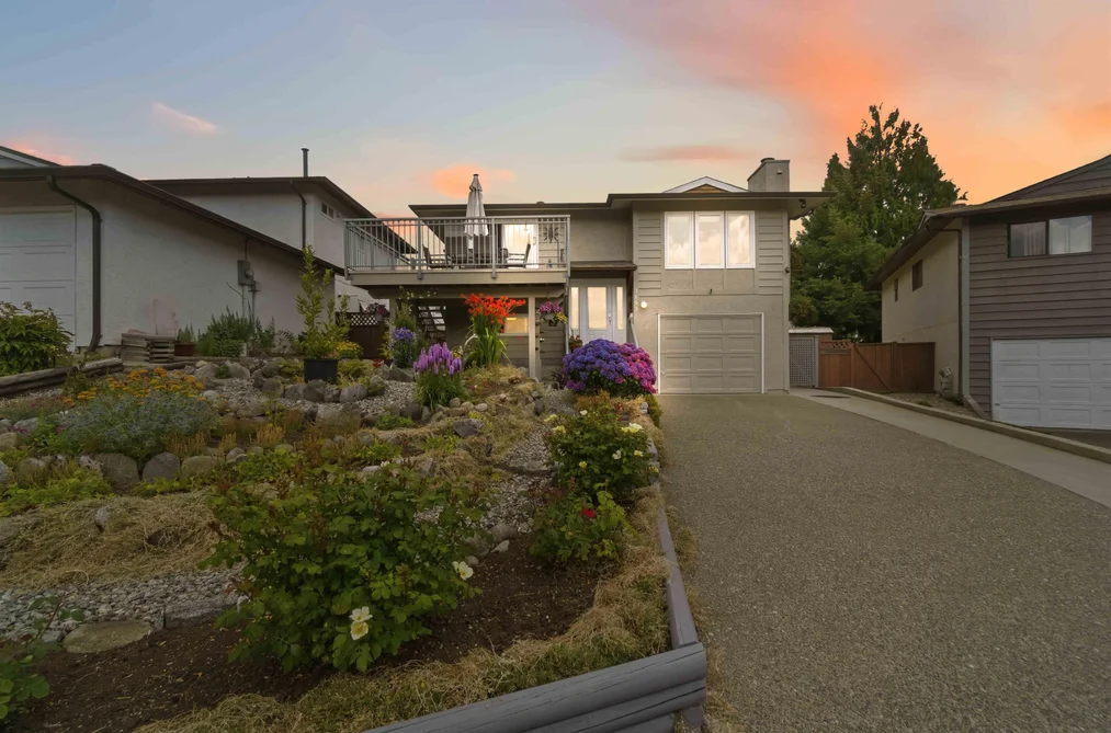 House for sale at 3153 Toba Drive Coquitlam British Columbia - MLS: R3145750