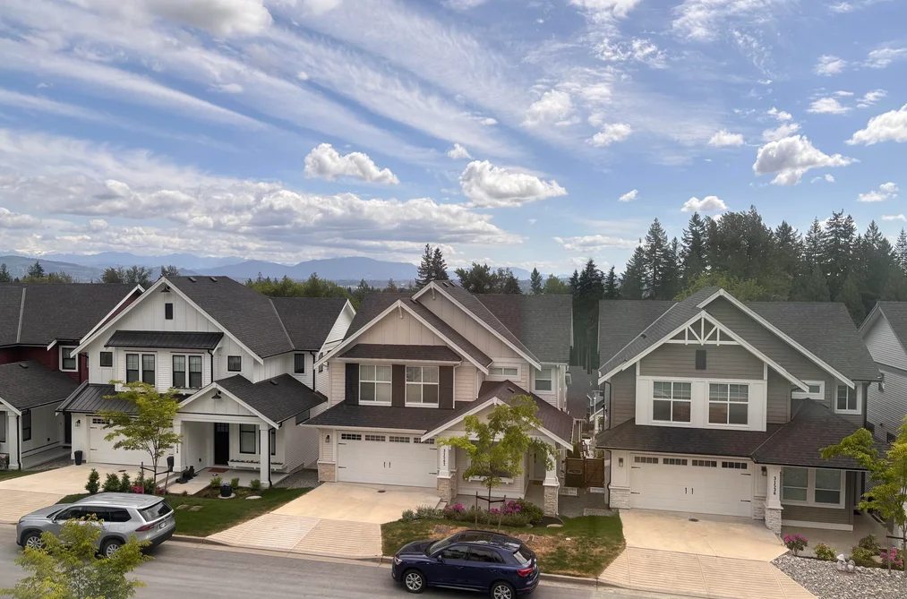 31539 BURNHAM PLACE, Mission BC V4S 0E8, Mission BC — Residential for Sale - Photo 2