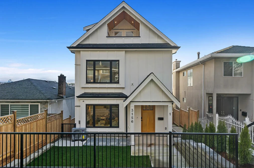 Half Duplex for sale at 3156-1 E 8th Avenue Vancouver British Columbia - MLS: R3121147