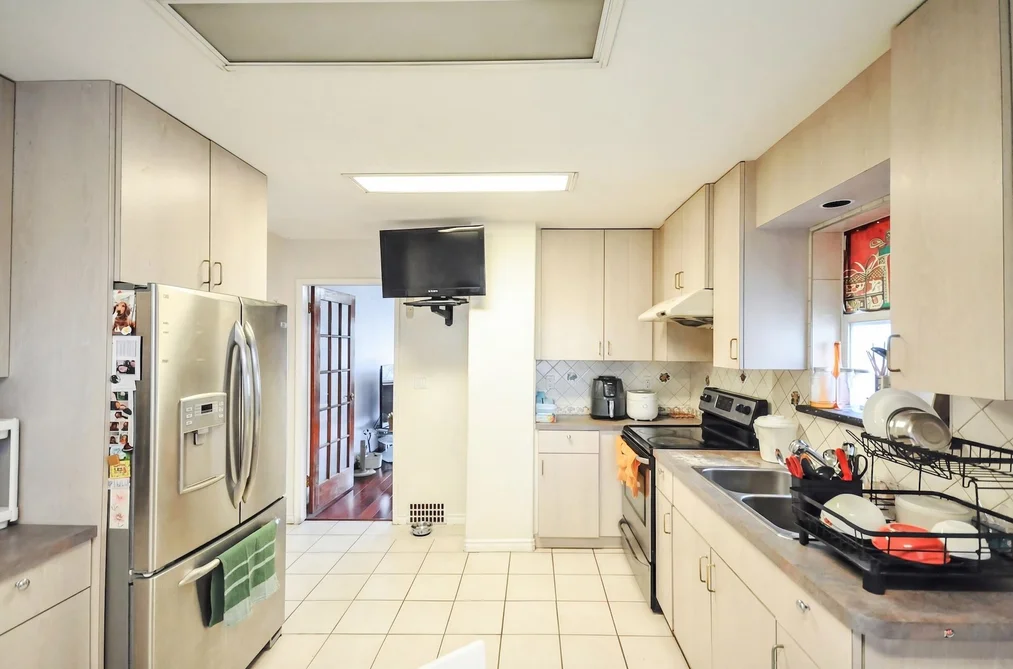 3156 ADANAC STREET, Vancouver BC V5K 2N9, Vancouver BC — Residential for Sale - Photo 3