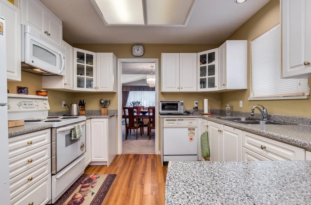 3156 JERVIS STREET, Port Coquitlam BC V3C 3H7, Port Coquitlam BC — Residential for Sale - Photo 3