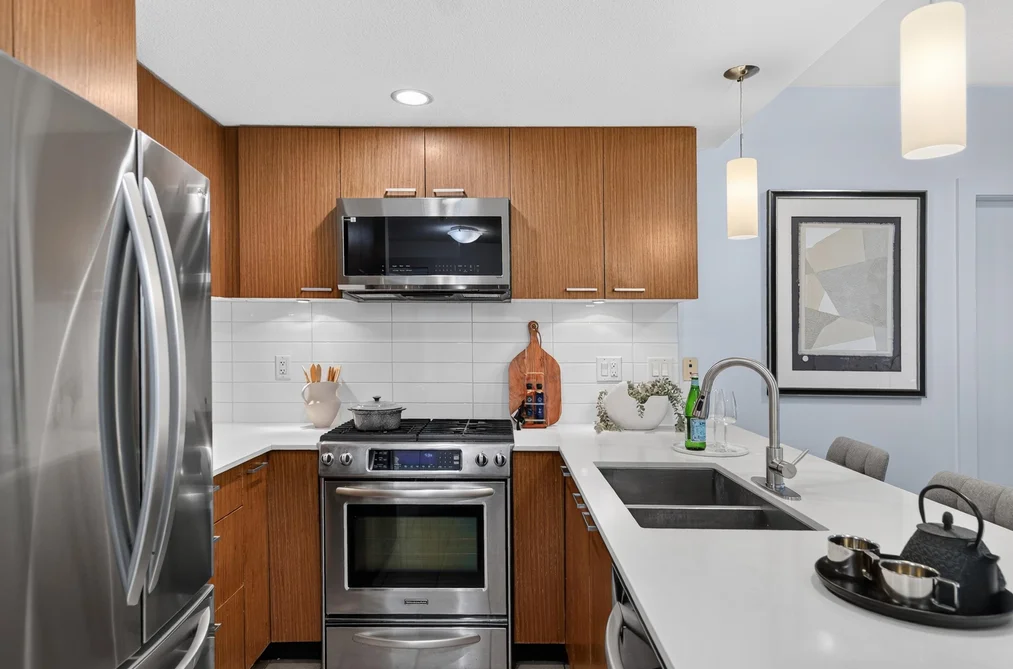 316 - 1330 Marine Drive, North Vancouver, BC - MLS: R3165346 - Photo 9 316 - 1330 Marine Drive, North Vancouver, BC - MLS: R3165346 - Photo 9
