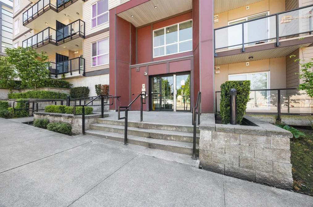 13768 108 AVENUE, Surrey BC V3T 0L9, Surrey BC — Residential for Sale - Photo 3