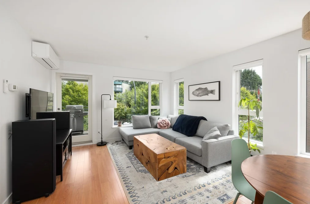 316 221 E 3RD STREET, North Vancouver, BC — Residential for Sale — Photo 12 of 35