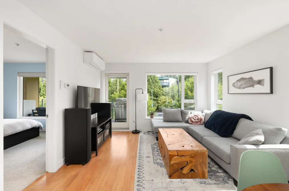 316 221 E 3RD STREET, North Vancouver, BC — Residential for Sale — Photo 13 of 35