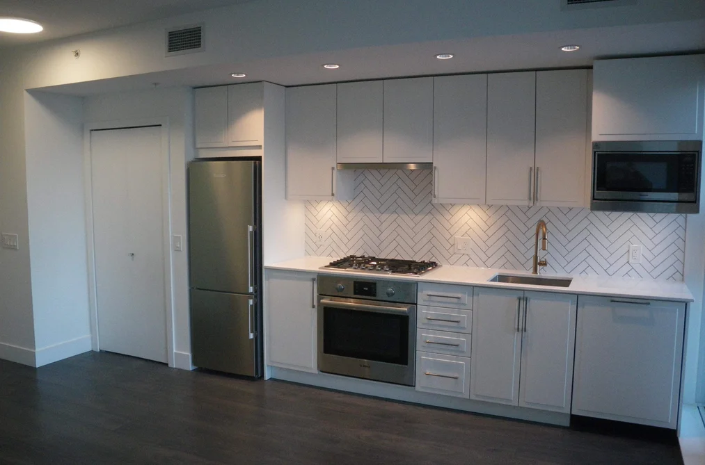 Condo for sale at 316 2435 Kingsway Vancouver British Columbia - MLS: R3089395