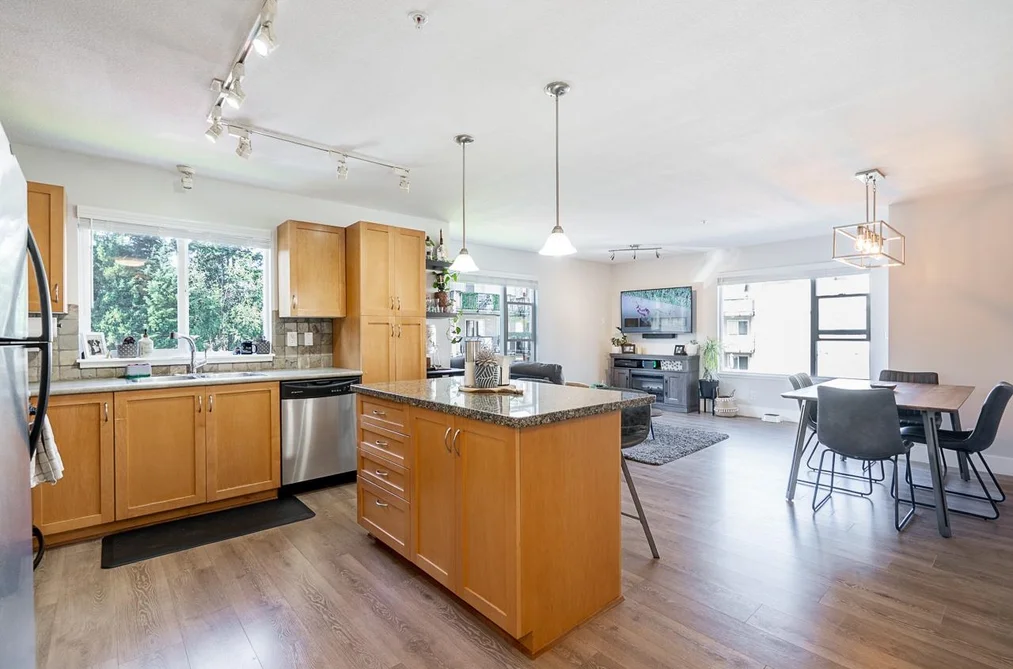 Condo for sale at 316 2955 Diamond Crescent Abbotsford British Columbia - MLS: R3145455