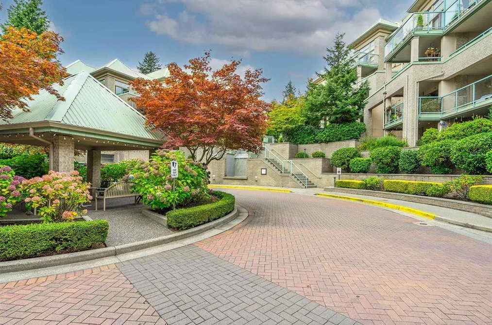 Condo for sale at 316 301 Maude Road Port Moody British Columbia - MLS: R3113065