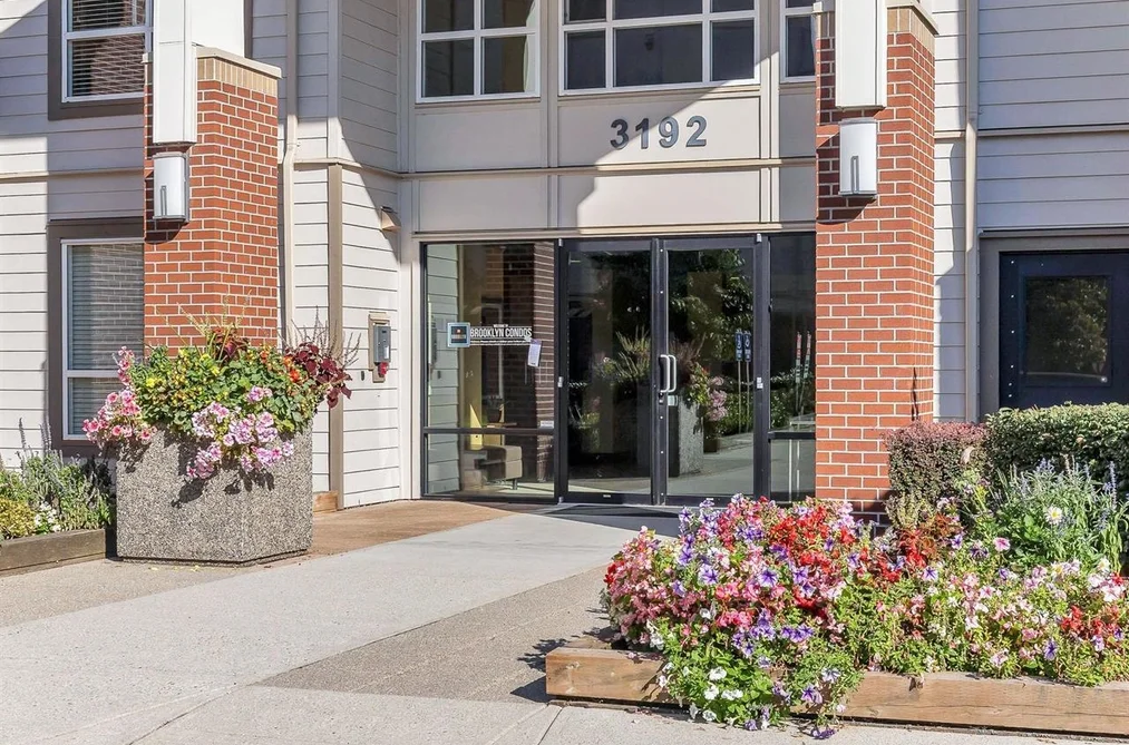 316 3192 GLADWIN ROAD, Abbotsford BC V2T 6M9, Abbotsford BC — Residential for Sale - Photo 3