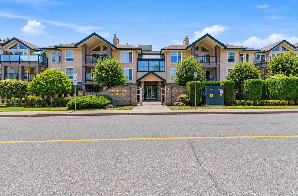 Condo for sale at 316 33150 4th Avenue Mission British Columbia - MLS: R3148088