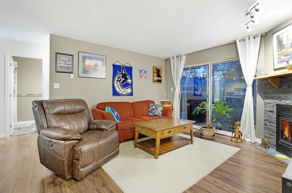 33175 OLD YALE ROAD, Abbotsford BC V2S 2J4, Abbotsford BC — Residential for Sale - Photo 3