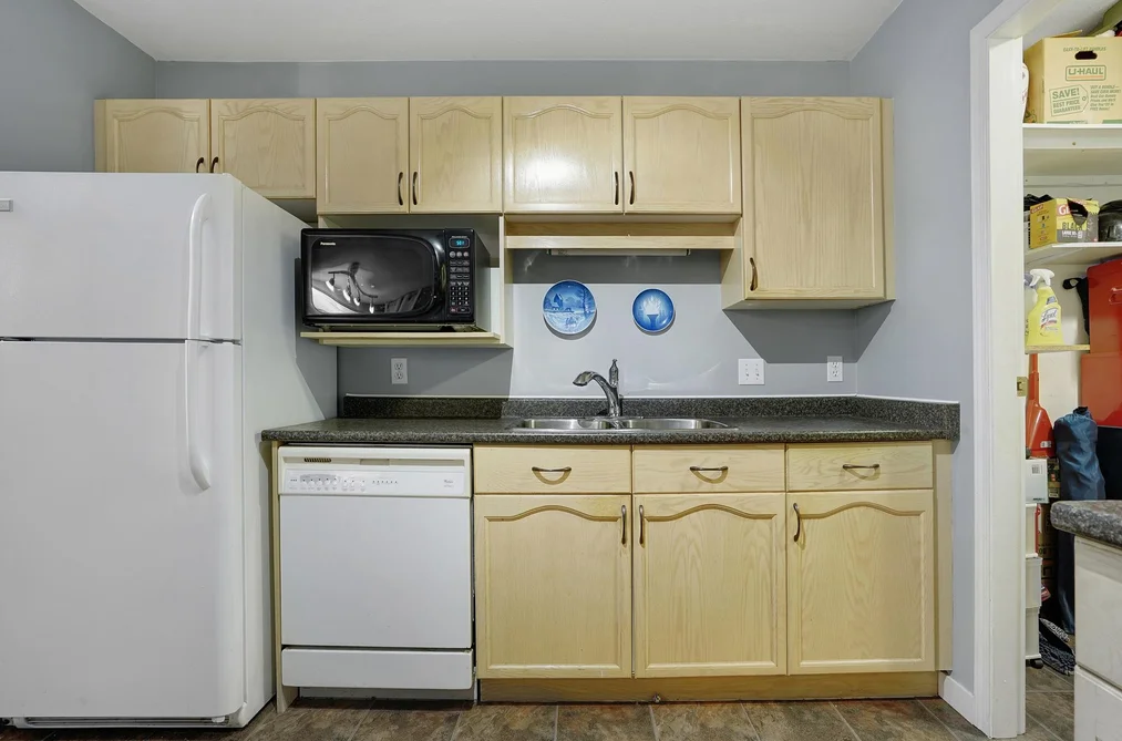 33175 OLD YALE ROAD, Abbotsford BC V2S 2J4, Abbotsford BC — Residential for Sale - Photo 5