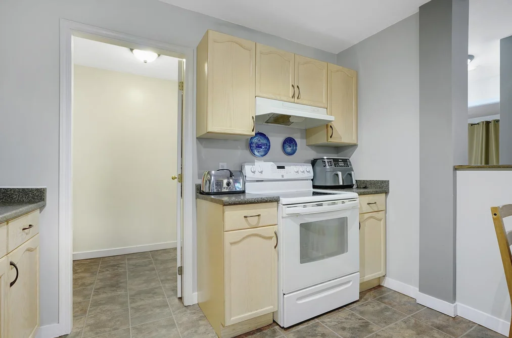 33175 OLD YALE ROAD, Abbotsford BC V2S 2J4, Abbotsford BC — Residential for Sale - Photo 6
