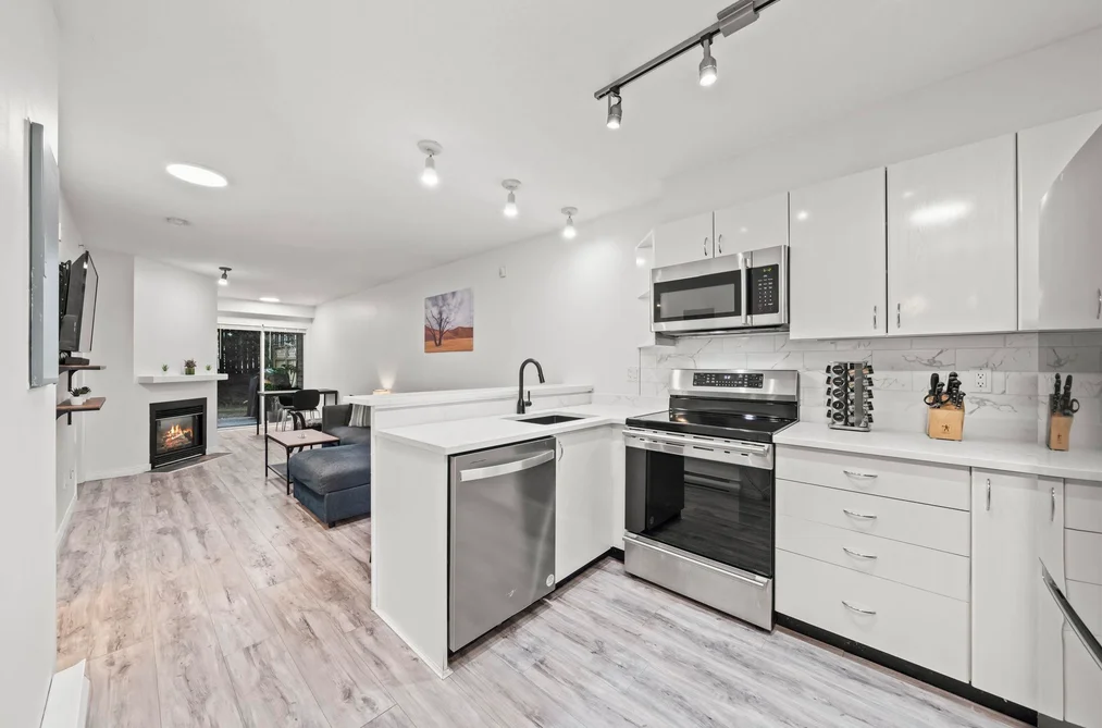 Condo for sale at 316 528 Rochester Avenue Coquitlam British Columbia - MLS: R3133020