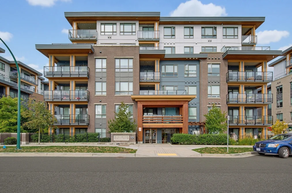 Condo for sale at 316 735 Anskar Court Coquitlam British Columbia - MLS: R3165603