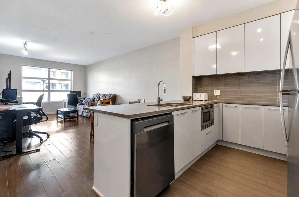 316 9168 SLOPES MEWS, Burnaby BC V5A 0E4, Burnaby BC — Residential for Sale - Photo 5