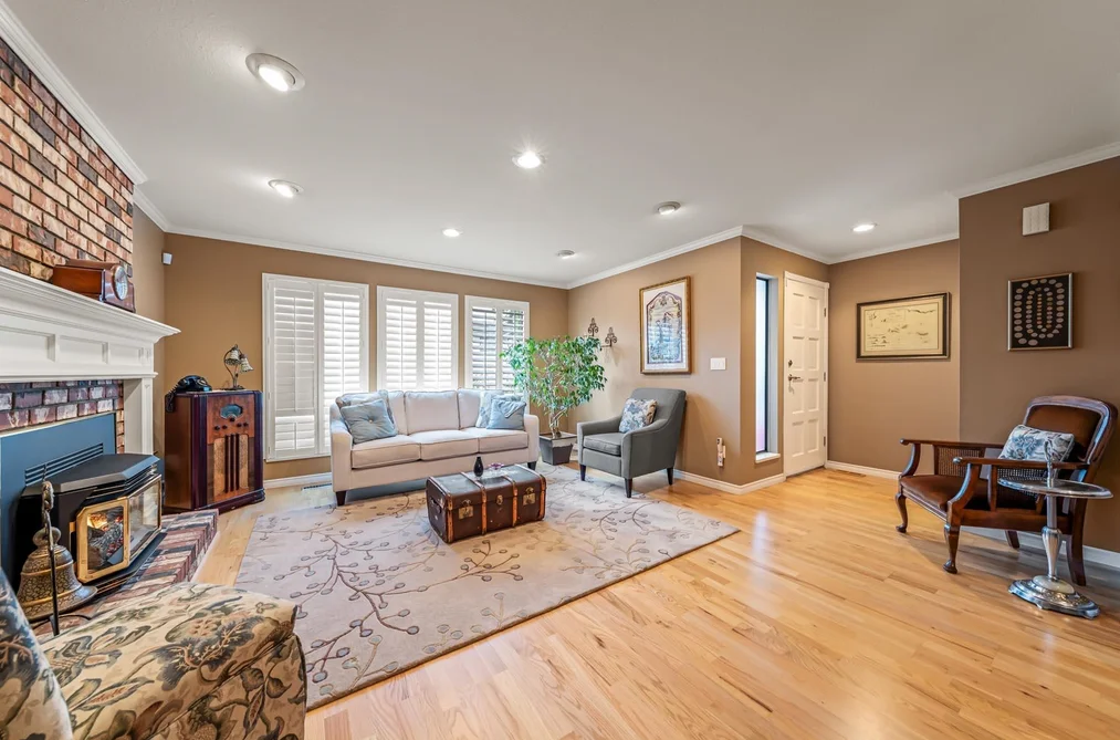 3162 OXFORD STREET, Port Coquitlam BC V3B 4C5, Port Coquitlam BC — Residential for Sale — Photo 2 of 35