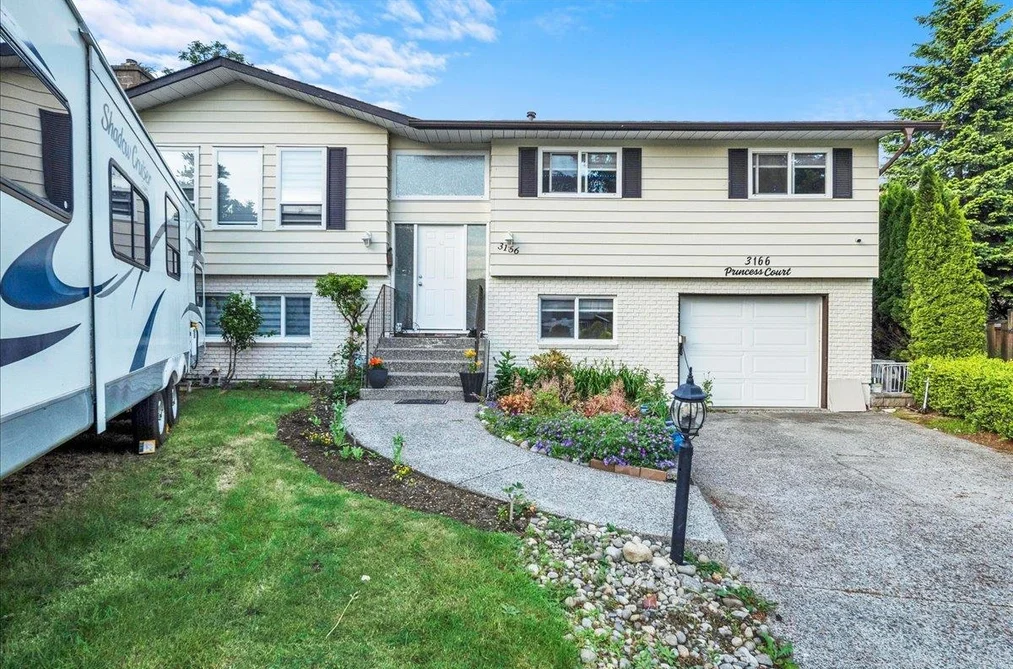 3166 PRINCESS COURT, Abbotsford BC V2T 4K3, Abbotsford BC — Residential for Sale - Photo 2