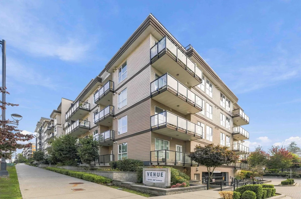Condo for sale at 317 13768 108 Avenue Surrey British Columbia - MLS: R3164971