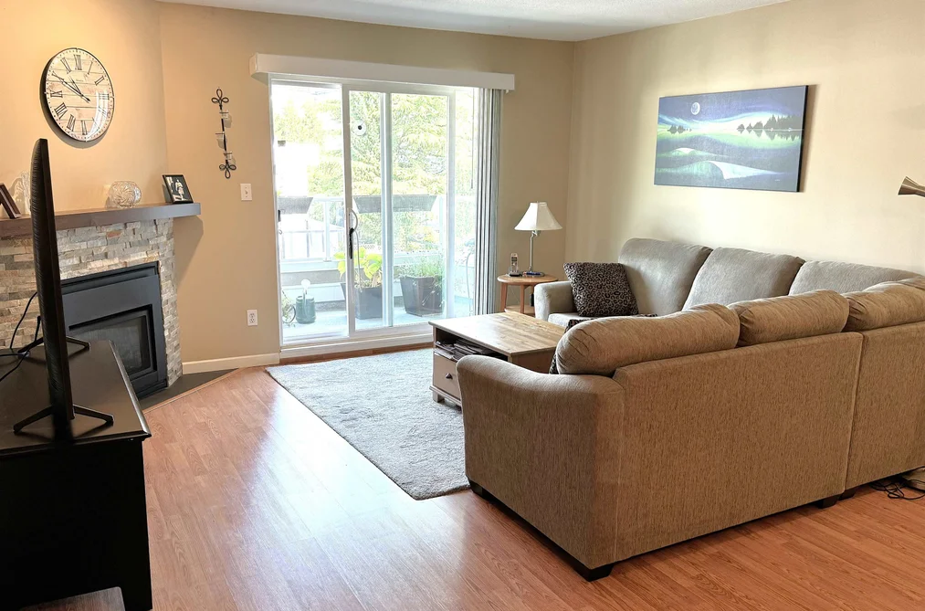 317 15875 MARINE DRIVE, White Rock BC V4B 5J2, White Rock BC — Residential for Sale - Photo 2