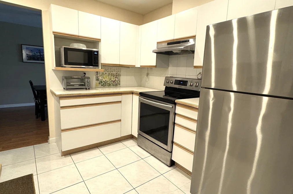 317 15875 MARINE DRIVE, White Rock BC V4B 5J2, White Rock BC — Residential for Sale - Photo 5