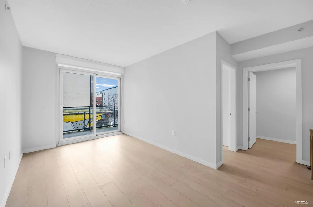 317 180 E 2ND AVENUE, Vancouver BC V5T 0K4, Vancouver BC — Residential for Sale - Photo 2