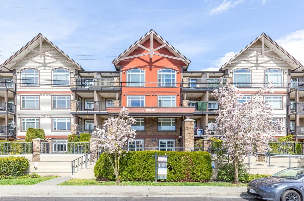 Condo for sale at 317 19939 55a Street Langley British Columbia - MLS: R3113023