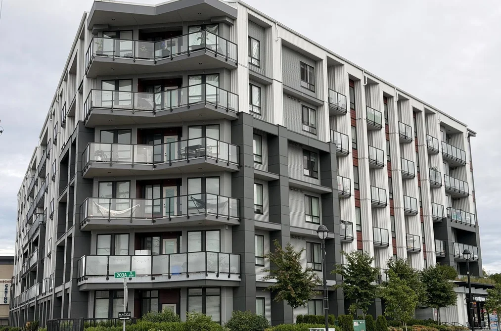 Condo for sale at 317 20360 Logan Avenue Langley British Columbia - MLS: R3133741