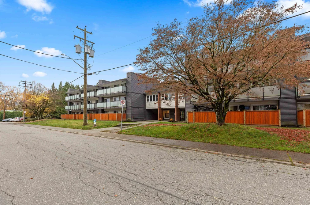 317 33400 BOURQUIN PLACE, Abbotsford BC V2S 5G3, Abbotsford BC — Residential for Sale - Photo 2