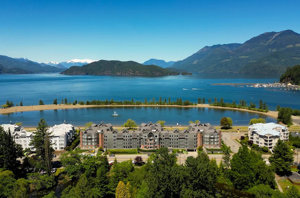 Condo for sale at 317 378 Esplanade Avenue Harrison Hot Springs British Columbia - MLS: R3134254