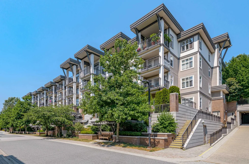 Condo for sale at 317 4799 Brentwood Drive Burnaby British Columbia - MLS: R3113950