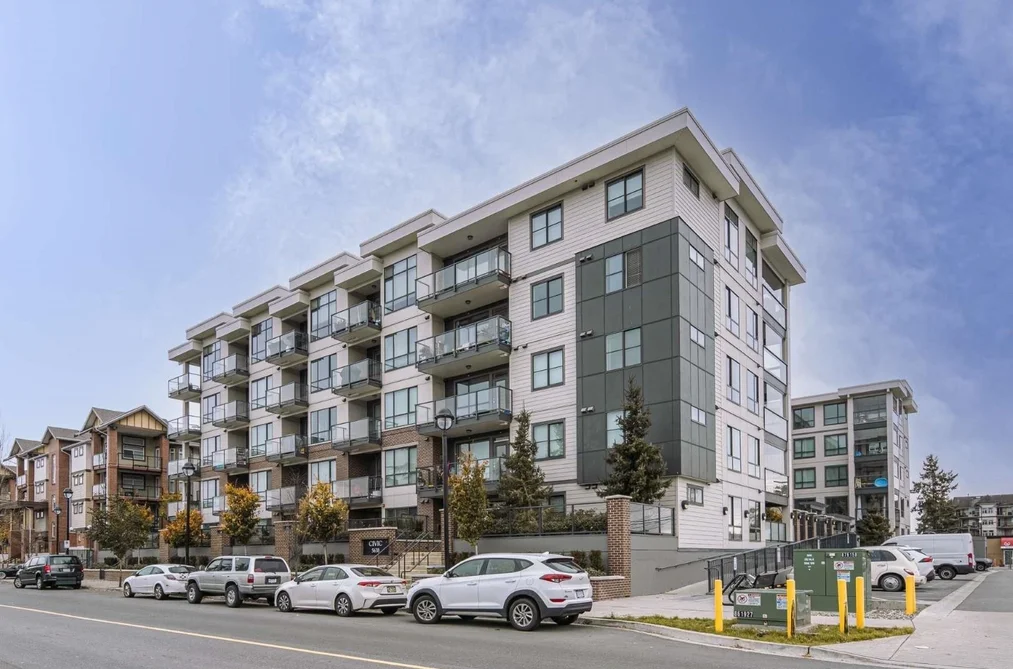 Condo for sale at 317 5638 201a Street Langley British Columbia - MLS: R3101116