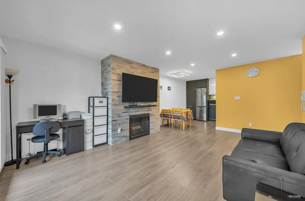 317 8600 ACKROYD ROAD, Richmond BC V6X 3G1, Richmond BC — Residential for Sale - Photo 2