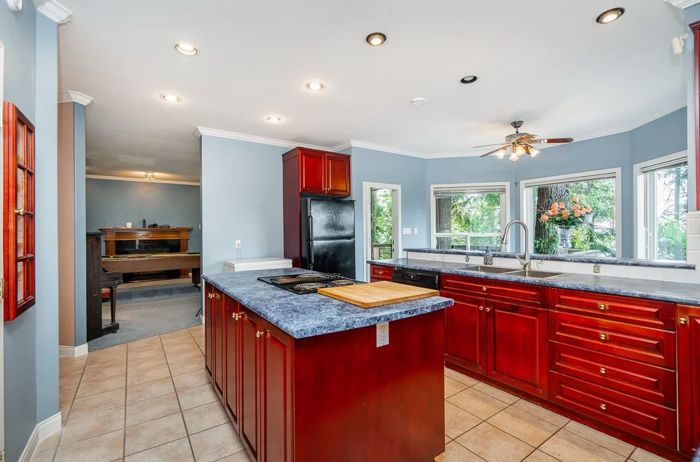 3170 HALLAM COURT, Coquitlam BC V3E 3C3, Coquitlam BC — Residential for Sale — Photo 7 of 38