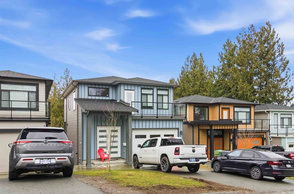 31705 UPLAND CRESCENT, Abbotsford BC V2T 2G4, Abbotsford BC — Residential for Sale - Photo 2