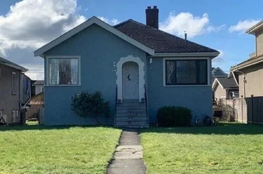 3178 E Pender St, Vancouver, BC - MLS: R3145854