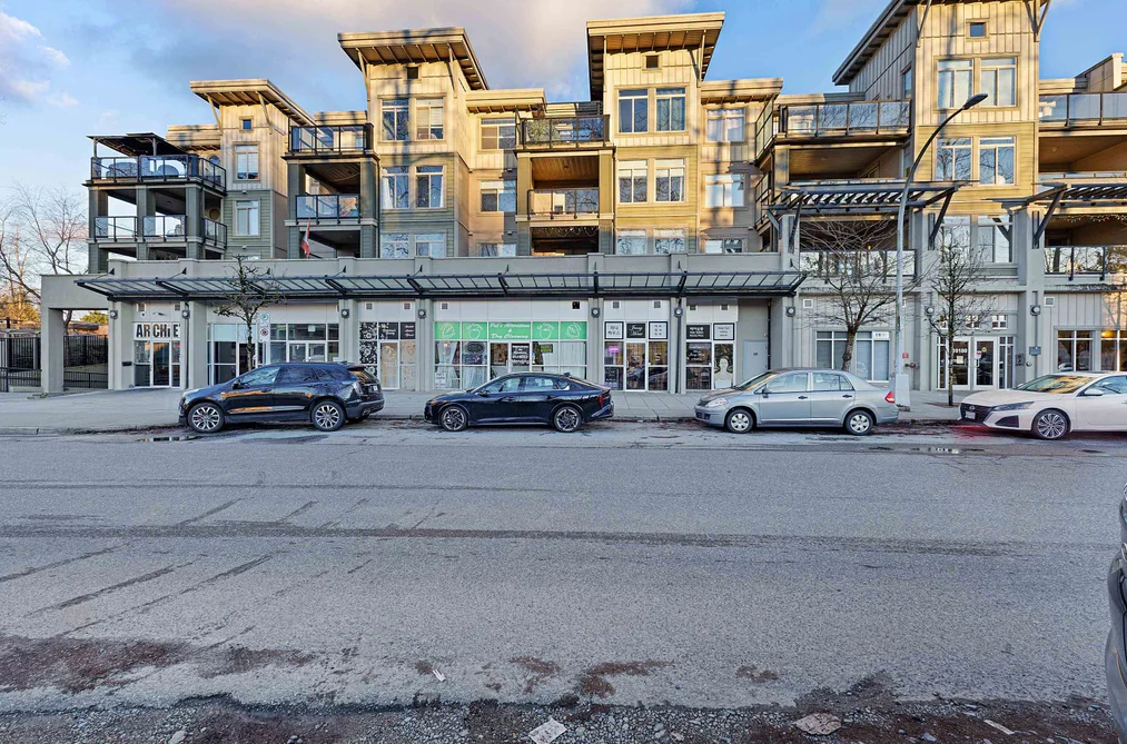 Condo for sale at 318 10180 153 Street Surrey British Columbia - MLS: R3090809