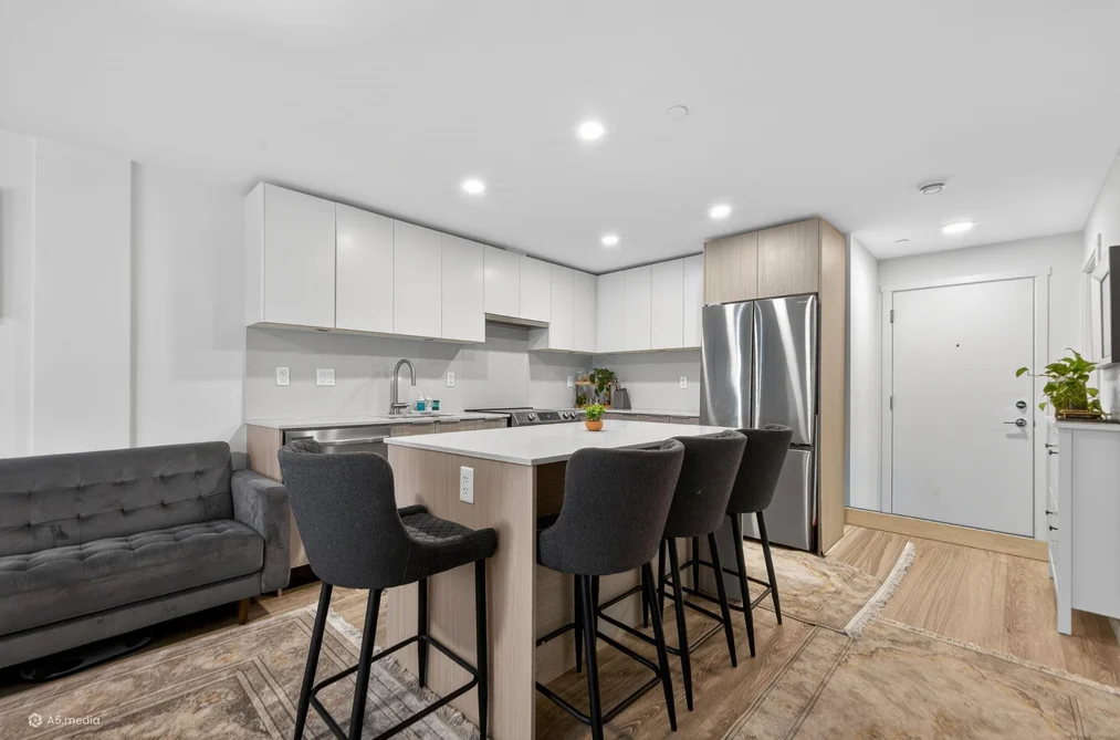 318 13968 LAUREL DRIVE, Surrey BC V3T 0S9, Surrey BC — Residential for Sale - Photo 5