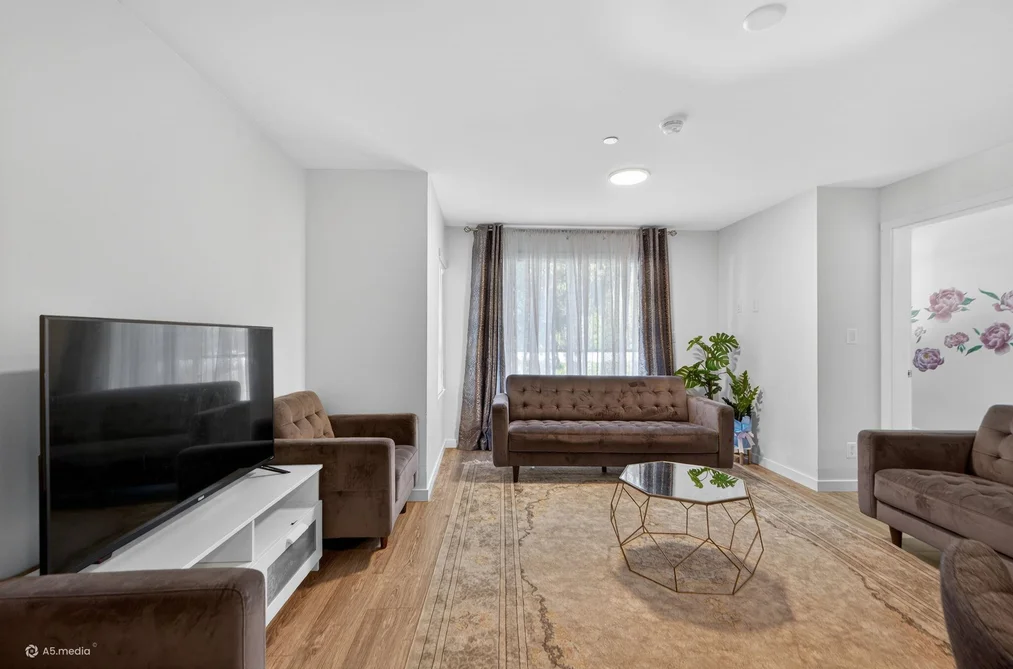 318 13968 LAUREL DRIVE, Surrey BC V3T 0S9, Surrey BC — Residential for Sale - Photo 7