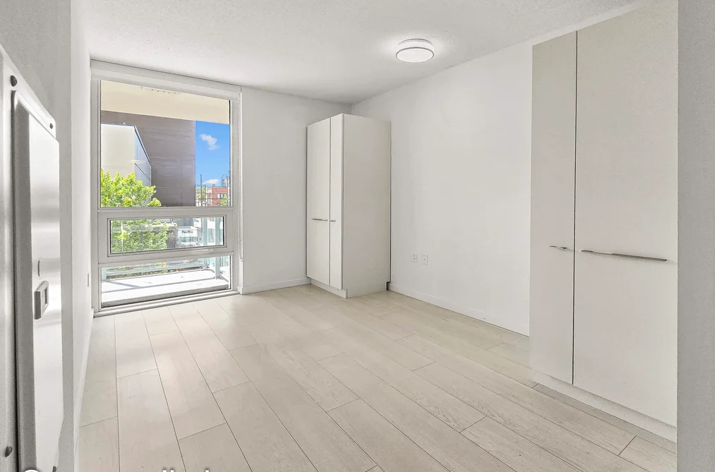 Condo for sale at 318 180 E 2nd Avenue Vancouver British Columbia - MLS: R3143579
