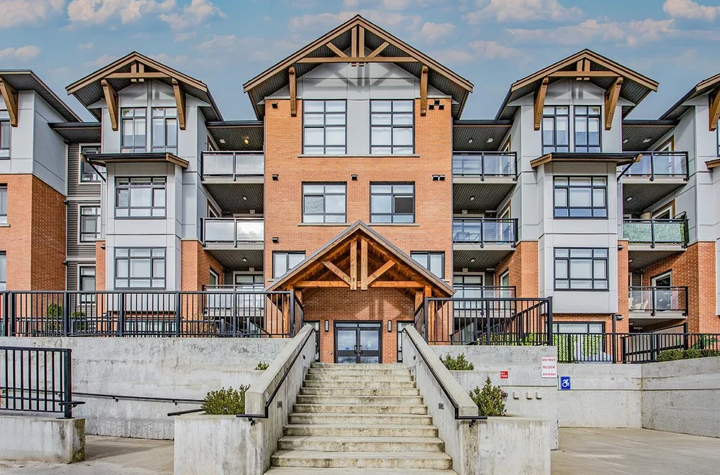 Condo for sale at 318 19945 Brydon Crescent Langley British Columbia - MLS: R3098282