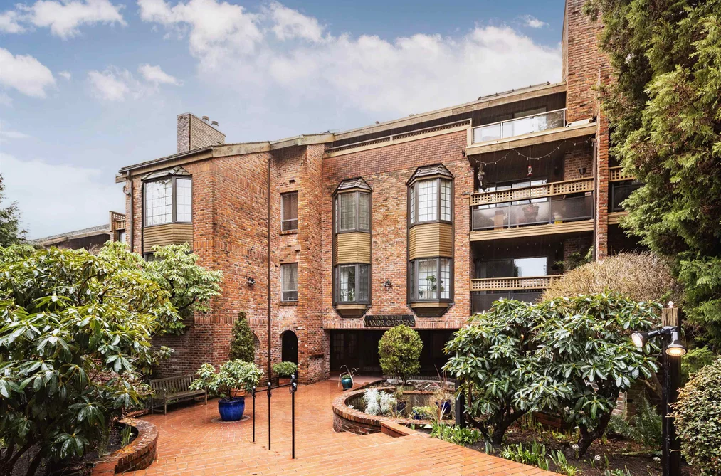 Condo for sale at 318 2320 W 40th Avenue Vancouver British Columbia - MLS: R3097352