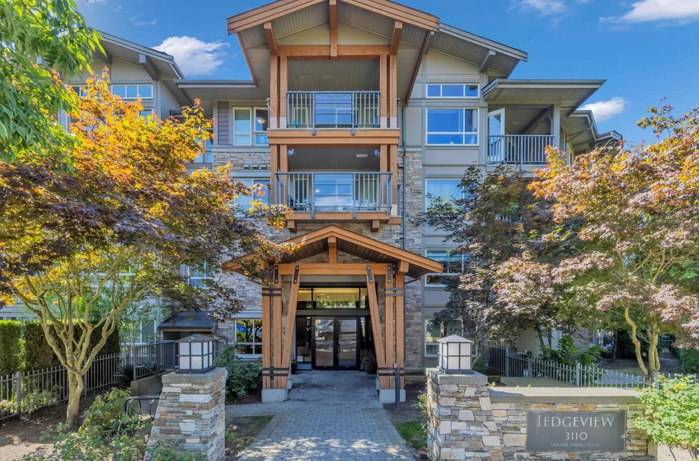 Condo for sale at 318 3110 Davanee Springs Boulevard Coquitlam British Columbia - MLS: R3158384