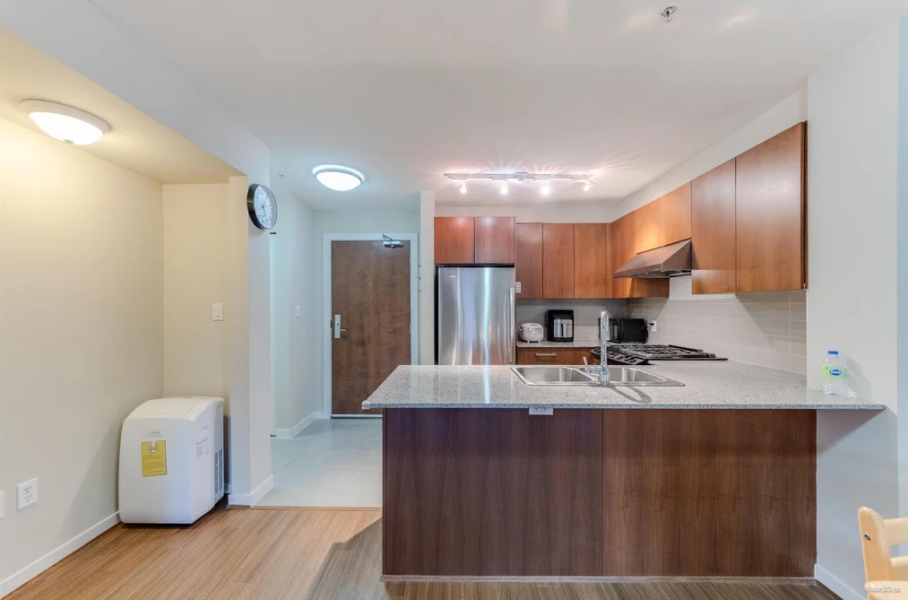 318 5775 IRMIN STREET, Burnaby BC V5J 0C3, Burnaby BC — Residential for Sale - Photo 5