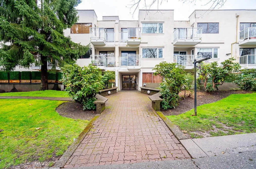 Condo for sale at 318 830 7th Avenue Vancouver British Columbia - MLS: R3101886