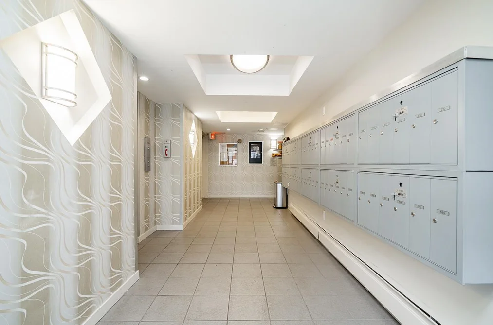 318 830 7TH AVENUE, Vancouver BC V5T 4J2, Vancouver BC — Residential for Sale - Photo 3