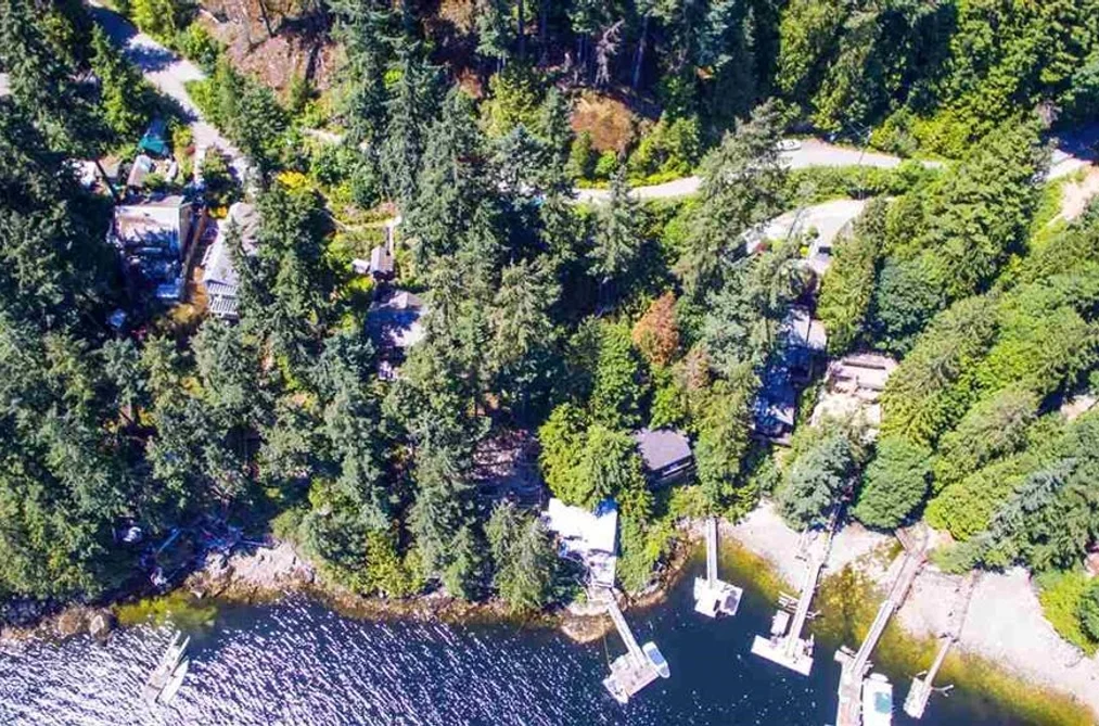 318 SASAMAT LANE, North Vancouver BC V7G 2S4, North Vancouver BC — Land for Sale - Photo 3