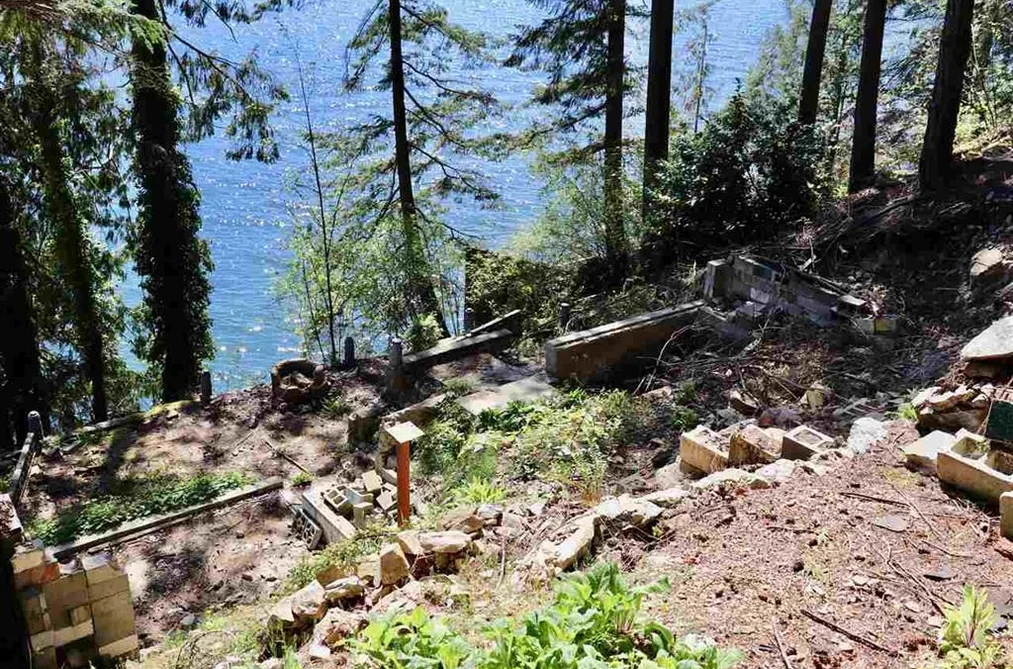 318 SASAMAT LANE, North Vancouver BC V7G 2S4, North Vancouver BC — Land for Sale - Photo 4
