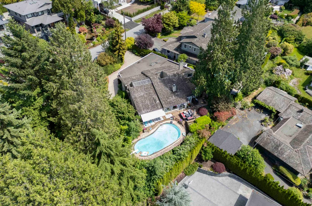 3180 Westmount Place, West Vancouver, BC - MLS: R3133764 - Photo 31